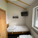 N4 Haus In Nordseenaehe Mit Terrasse Und Garten By Interhome *